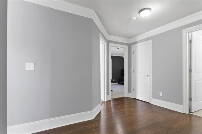 Building Photo - 5840 Vista Brook Dr