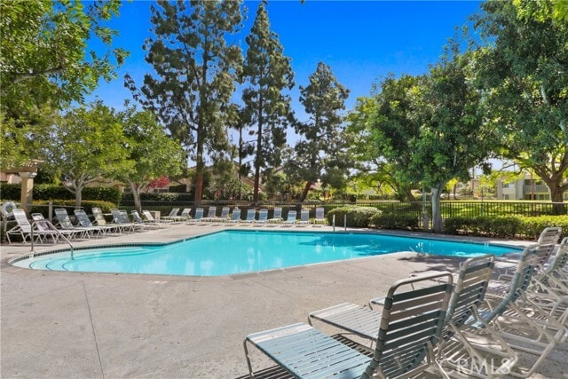 Building Photo - 63 Wildwood