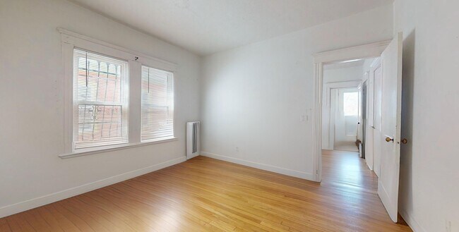 Building Photo - 95 Jamaica St