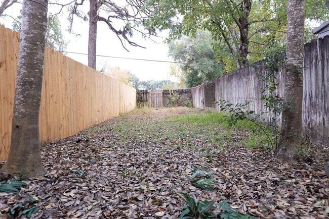 Building Photo - 44 Berwick Cir