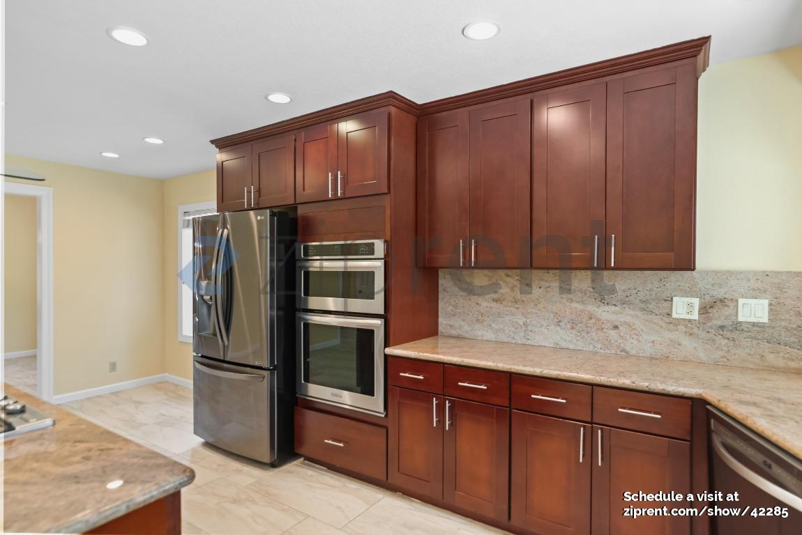 Building Photo - 279 Tordo Ct