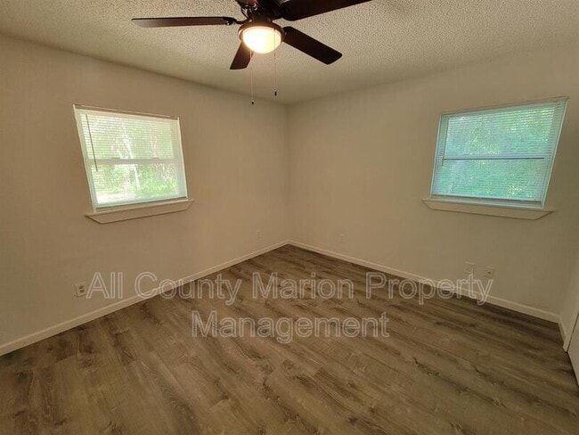 Building Photo - 1140 NW 20th Ave