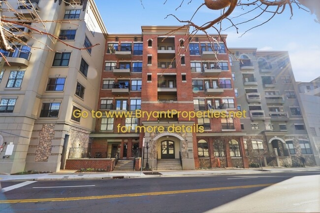 Building Photo - Bristol On Broadway Nashville