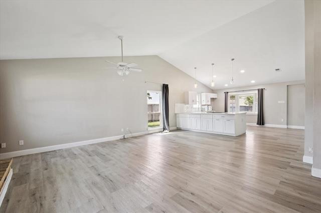 Building Photo - 7905 Hook Dr