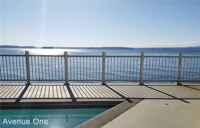 Building Photo - 2 br, 1 bath House - 3717 Beach Drive SW 103