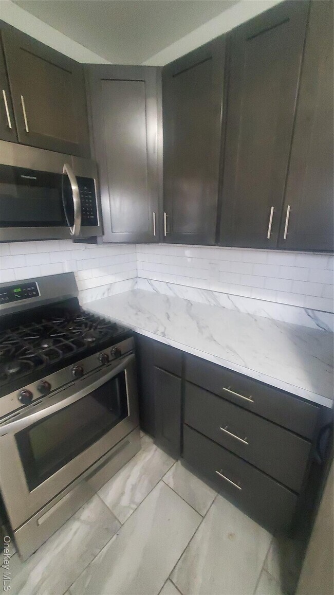 Building Photo - 269 S Fulton Ave