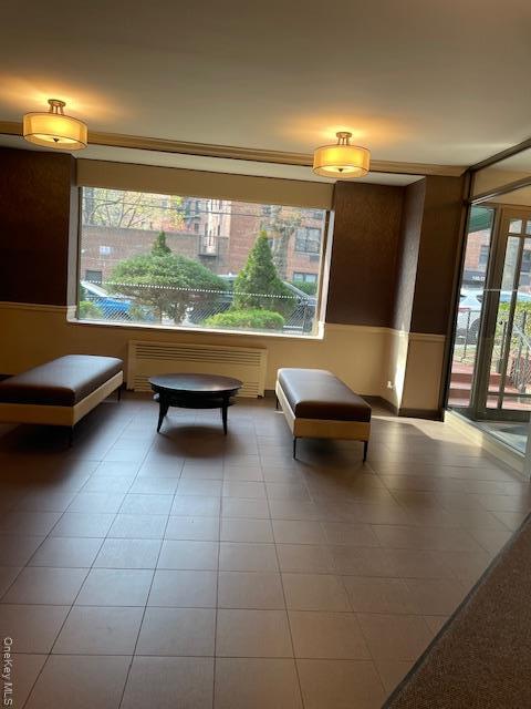 Building Photo - 140-10 84th Dr