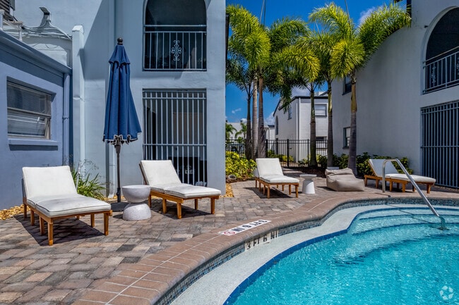 Building Photo - Discover Comfort & Convenience
