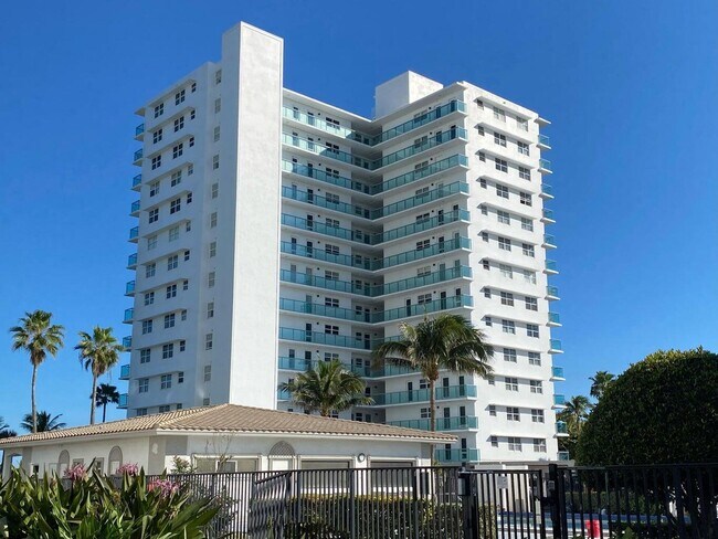 Building Photo - 1610 N Ocean Blvd