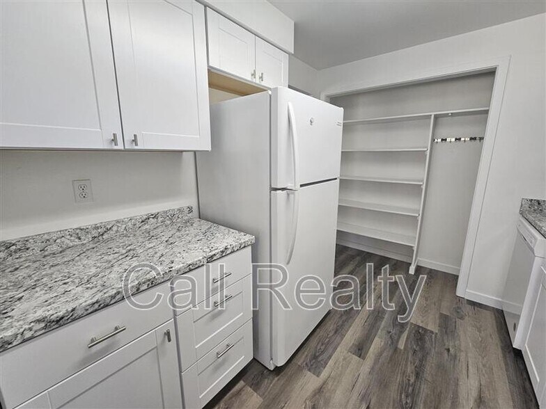 Building Photo - 12117 E 23rd Ave