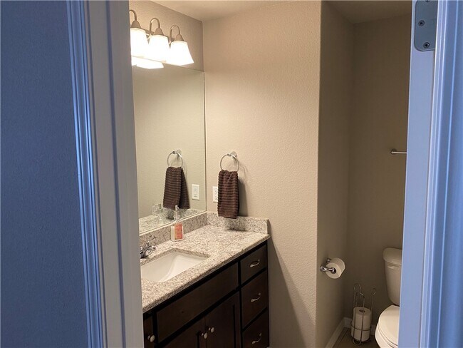 Building Photo - 93 Kinloch Dr