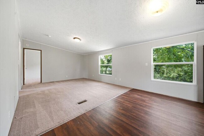 Building Photo - 233 Peeler Rd