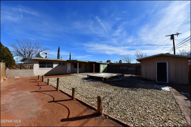 Building Photo - 9143 Matterhorn Dr