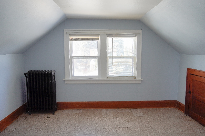 Building Photo - 712 Winslow Ave