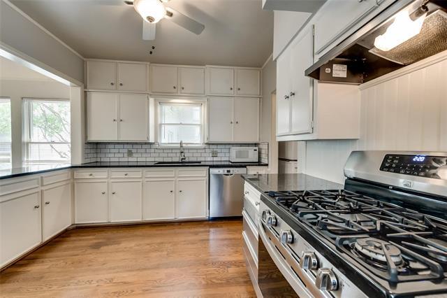 Building Photo - 4210 Normandy Ave