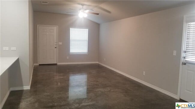Building Photo - 110 Lowes Blvd