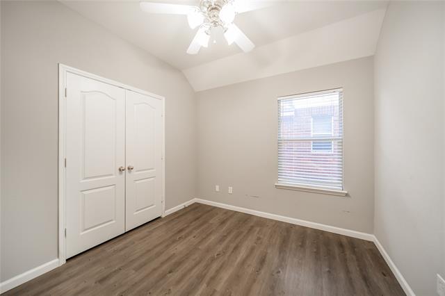 Building Photo - 8409 Luzerne Dr