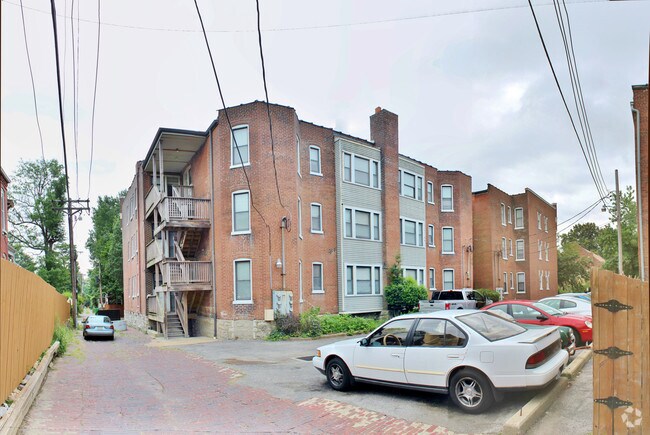 Primary Photo - 3201 Russell Blvd