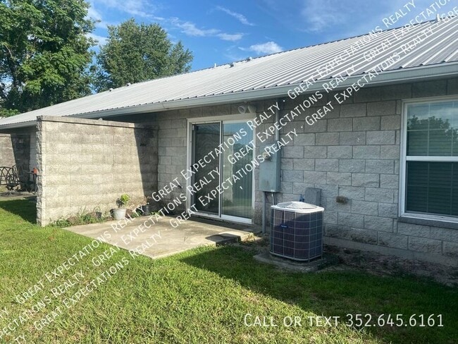 Building Photo - 6761 SE 105th Pl