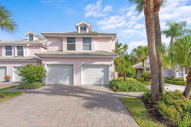 Building Photo - 3108 Fairway Dr N