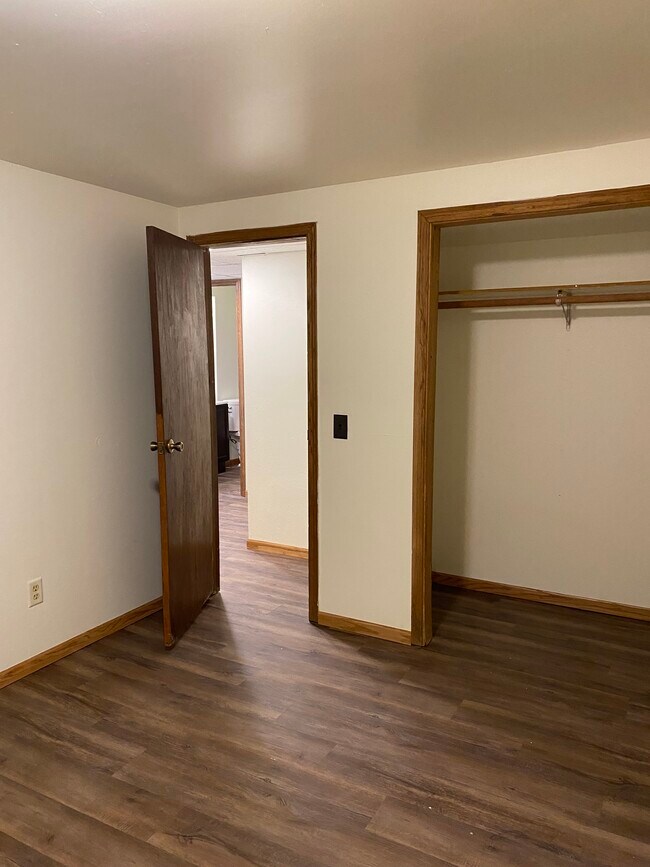 Building Photo - W7647 N Star Rd