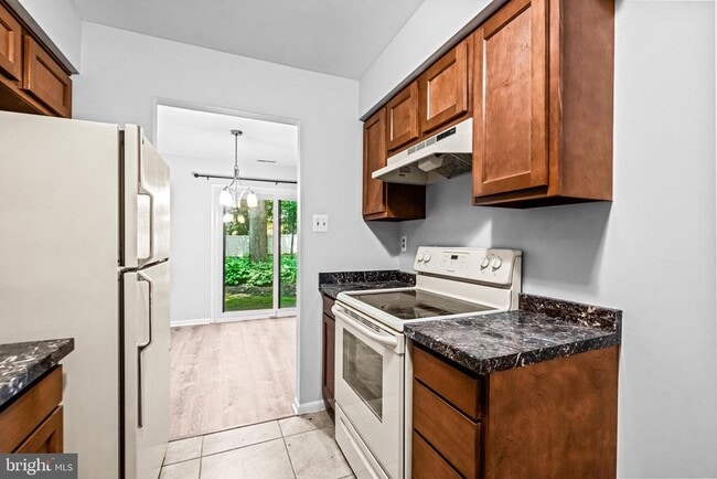 Building Photo - 202A Kelly Cove