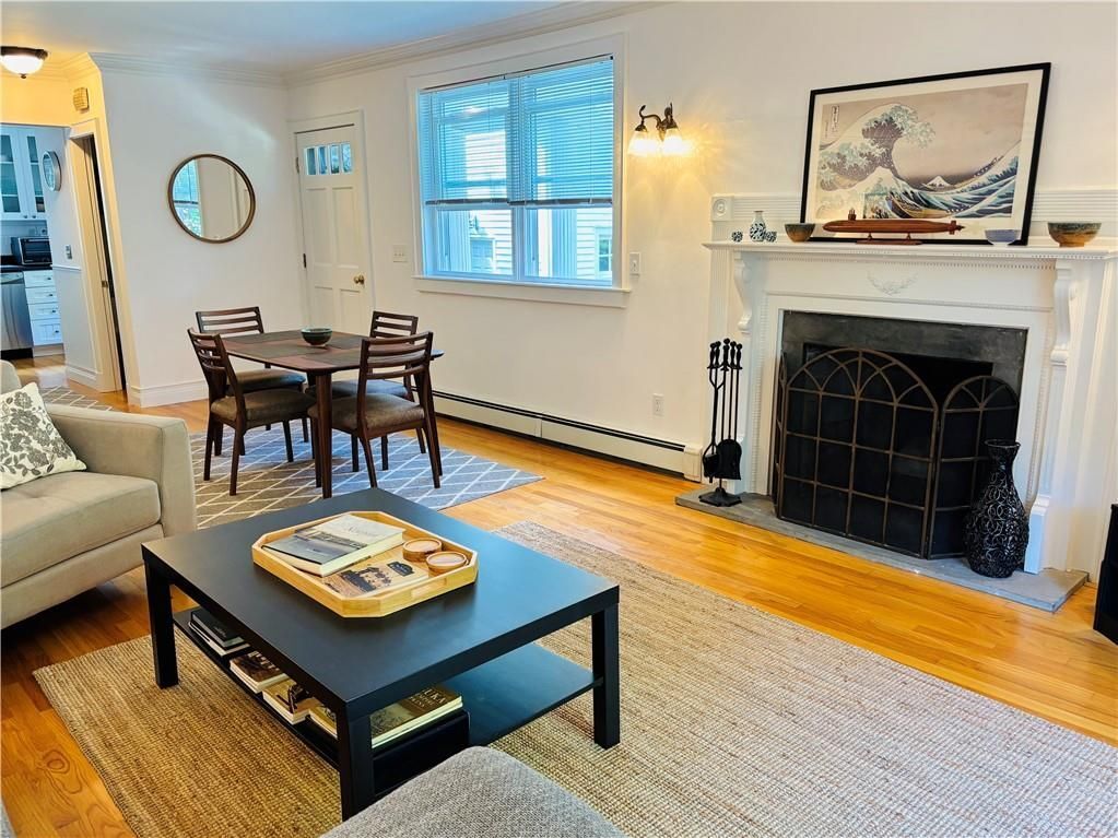 Building Photo - 571 Bellevue Ave