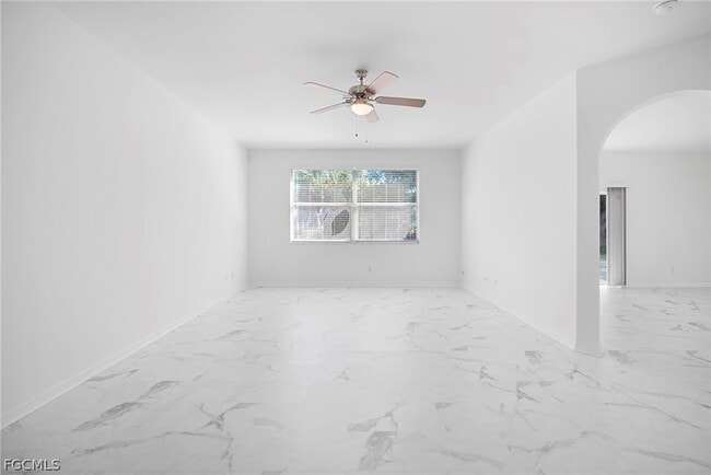 Building Photo - 21768 Brixham Run Loop