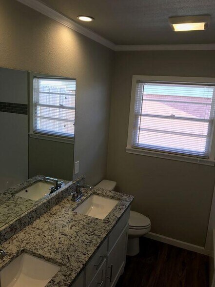 Building Photo - 4907 11th St