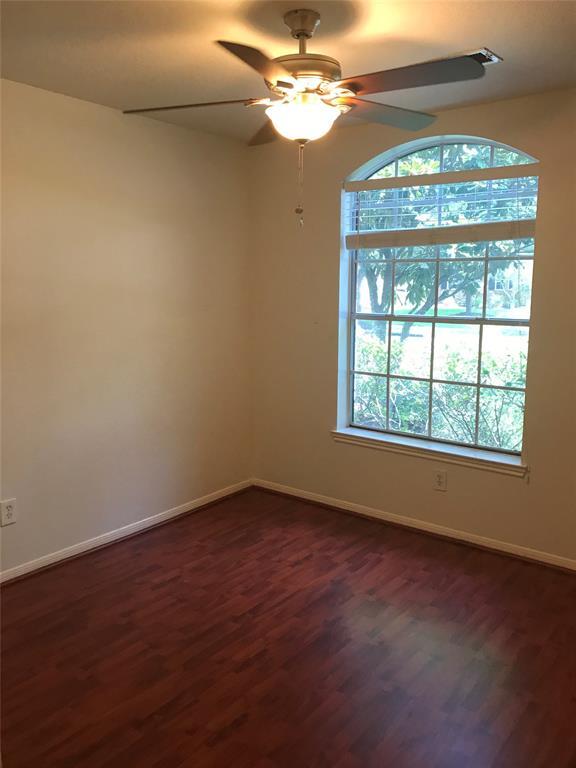 Building Photo - 4715 Schiller Park Ln