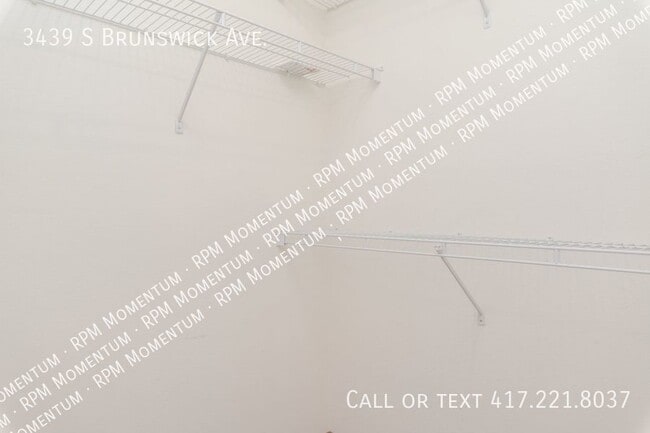 Building Photo - 3439 S Brunswick Ave