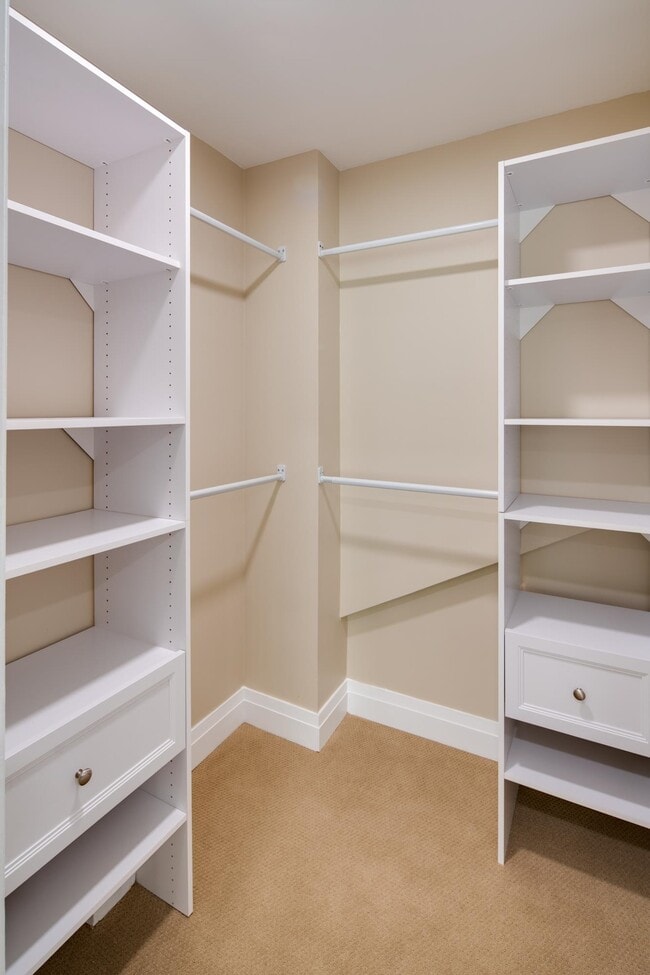 Building Photo - 600 Harbor Blvd