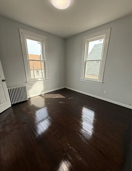 Building Photo - 202 Ackerman Ave