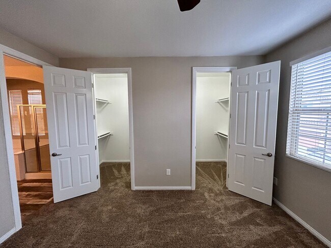 Building Photo - Beautiful 4/Bed/3Bath/2Car Two-Story Home with Loft and Office in Providence!
