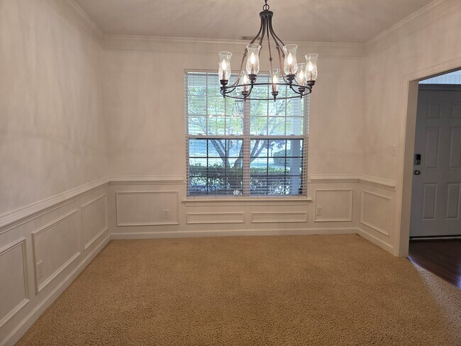 Building Photo - 932-p932 Windmill Pkwy