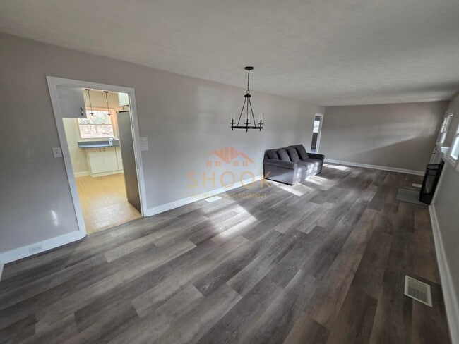 Building Photo - UPDATED RANCH CLOSE TO CAMPUS + LOTS OF AMENITIES