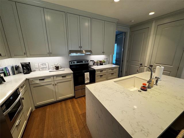 Building Photo - 1019 N Bishop Ave