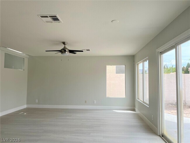 Building Photo - 10108 Basalt Hollow Ave