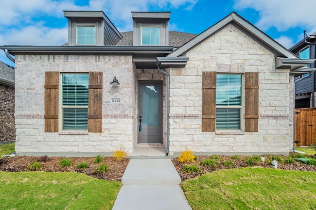 Building Photo - Imagine living in beautiful master planned...