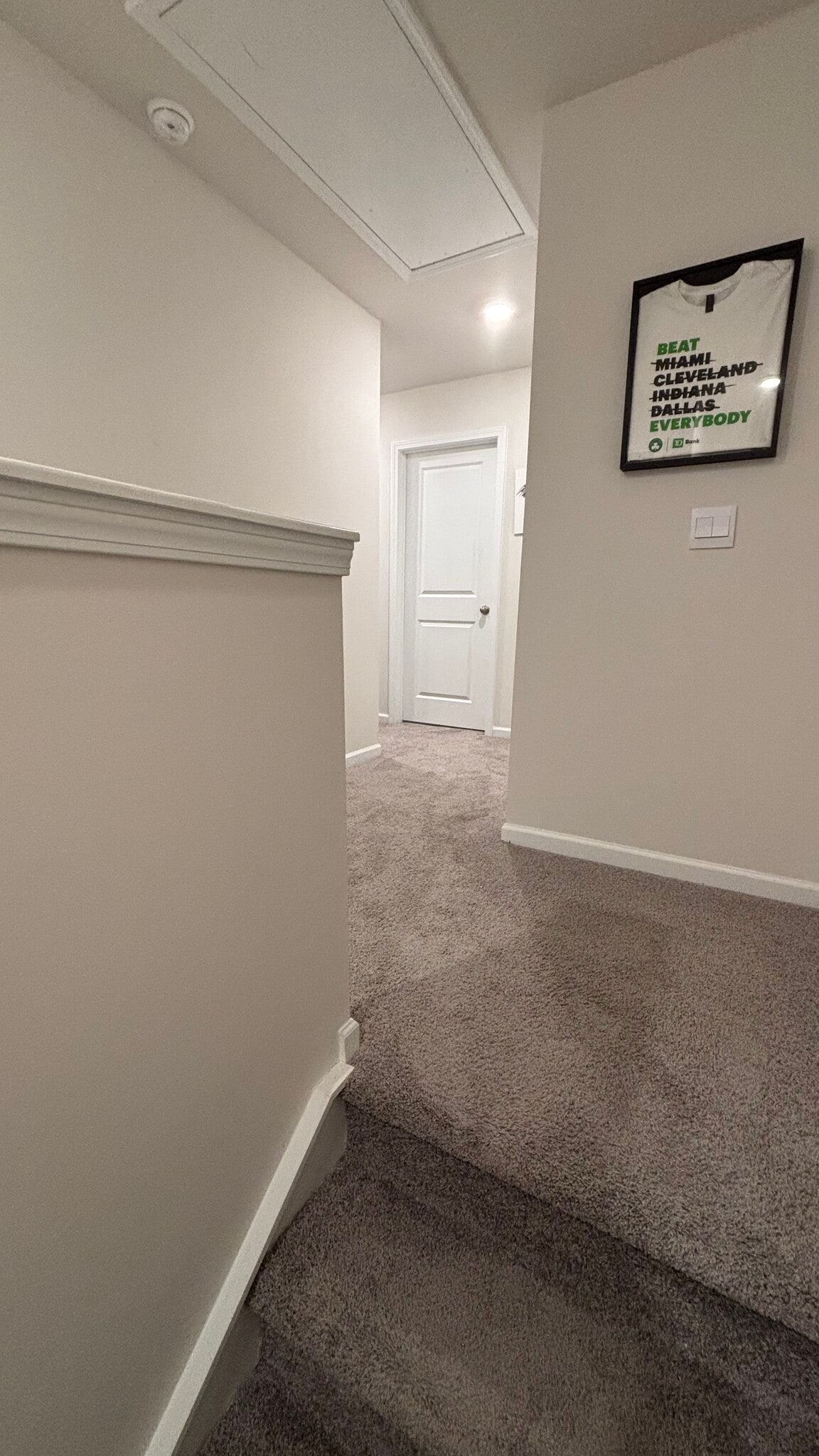 Building Photo - 325 Chapelwood Way