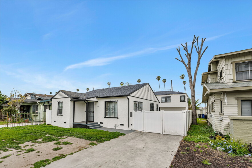 Primary Photo - 3841 Arlington Ave