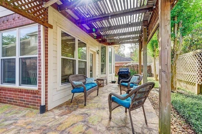 Building Photo - 1207 Campton Ct