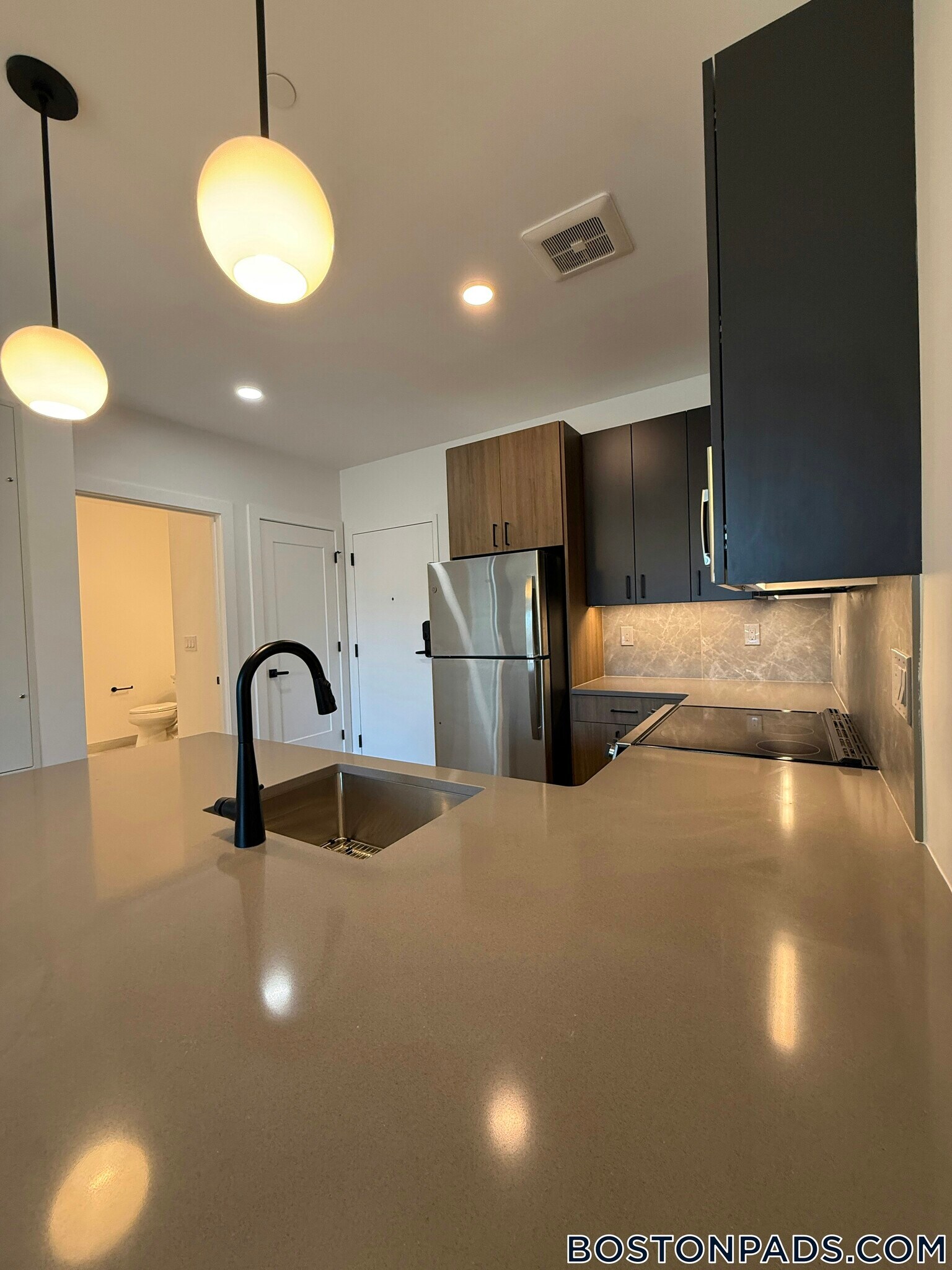 Building Photo - 199 Gardner St