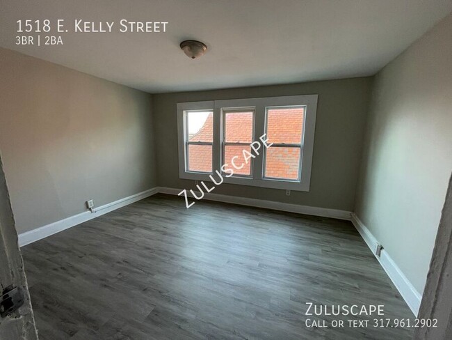 Building Photo - Half Off 1st Month Rent….1518 Kelly St. / ...