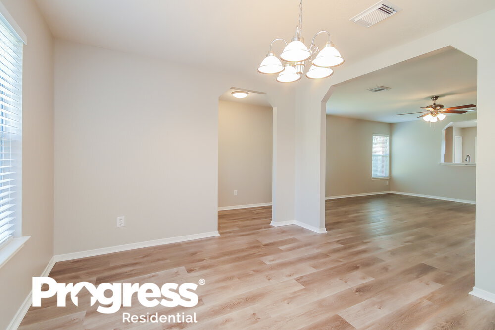 Building Photo - 3121 Centennial Village Dr