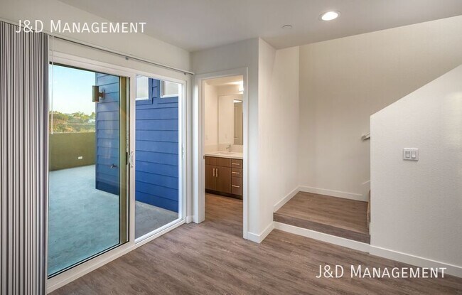 Building Photo - 5845-5855 RILEY STREET-5845