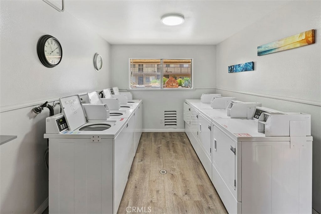 Building Photo - 4633 Marine Ave