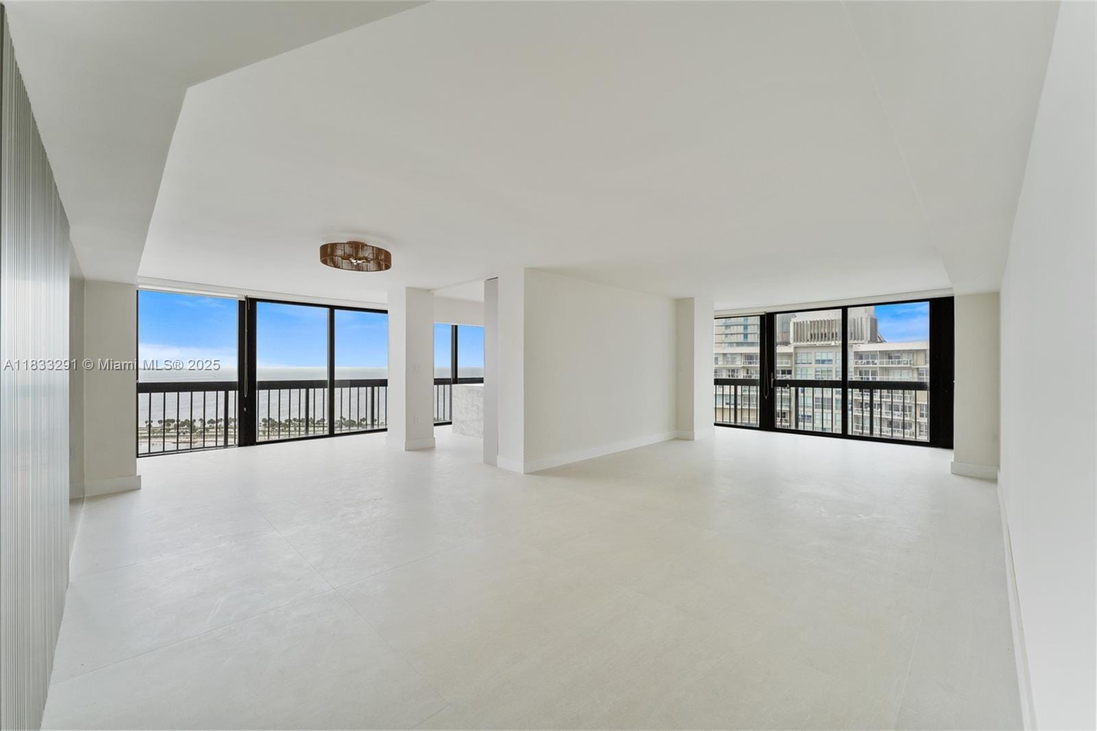 Building Photo - 2333 Brickell Ave