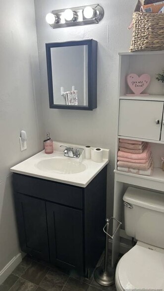 Building Photo - 654 Washington St