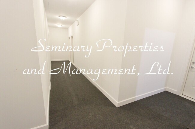 Interior Photo - 3647 N Southport Ave